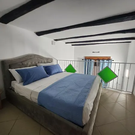 Little Apartmán *